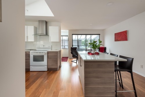 1915 Chesterfield Avenue, North Vancouver, BC 