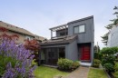 1915 Chesterfield Avenue, North Vancouver, BC 