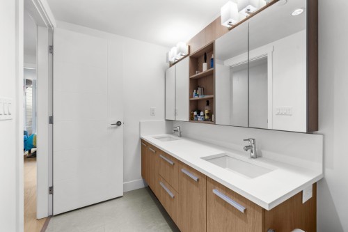 2779 Library Lane, North Vancouver, BC 