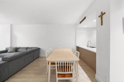 2779 Library Lane, North Vancouver, BC 