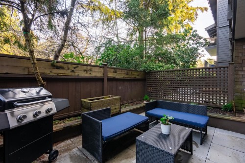 110-330 7Th Avenue E, Vancouver, BC 