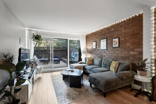 110-330 7Th Avenue E, Vancouver, BC 