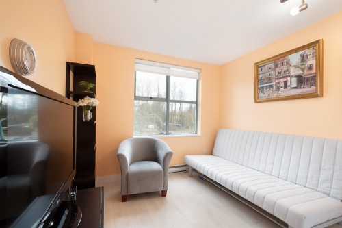 309-220 Newport Drive, Port Moody, BC 