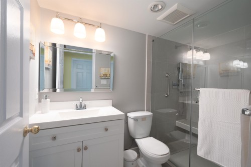 309-220 Newport Drive, Port Moody, BC 