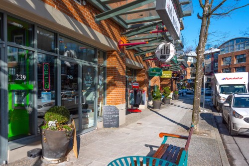 309-220 Newport Drive, Port Moody, BC 