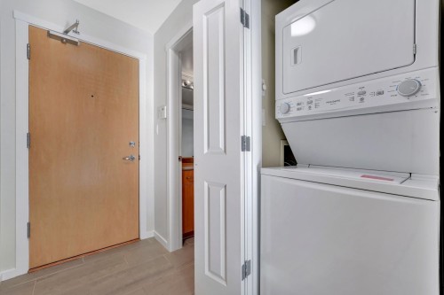 101-3142 St Johns Street, Port Moody, BC 