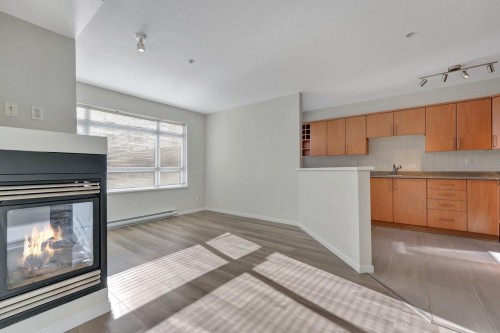 101-3142 St Johns Street, Port Moody, BC 