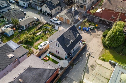 720 30Th Avenue E, Vancouver, BC 