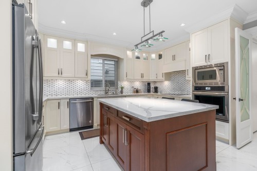 8780 Rosemary Avenue, Richmond, BC 