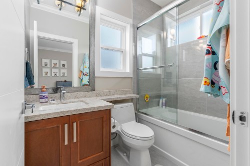 8780 Rosemary Avenue, Richmond, BC 