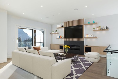 2216 Windsail Place, Squamish, BC 