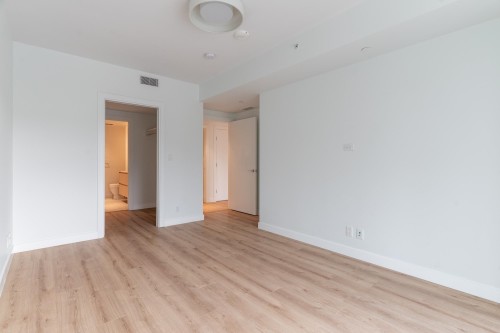 401-1500 Fern Street, North Vancouver, BC 