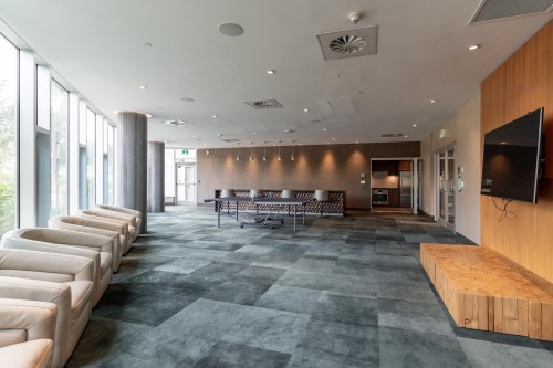 401-1500 Fern Street, North Vancouver, BC 