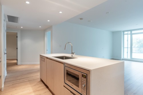 401-1500 Fern Street, North Vancouver, BC 