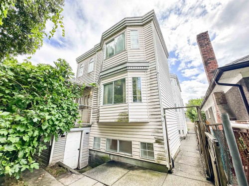 3630 Cambridge Street, Vancouver, BC 