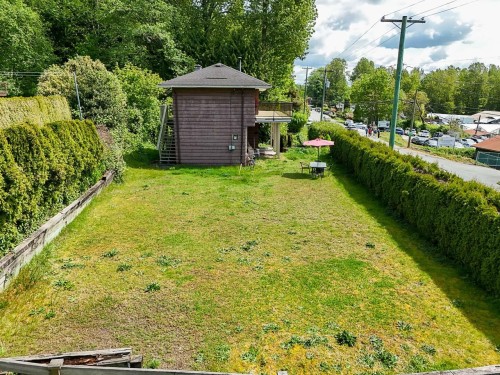 4871 Marine Drive, Burnaby, BC 