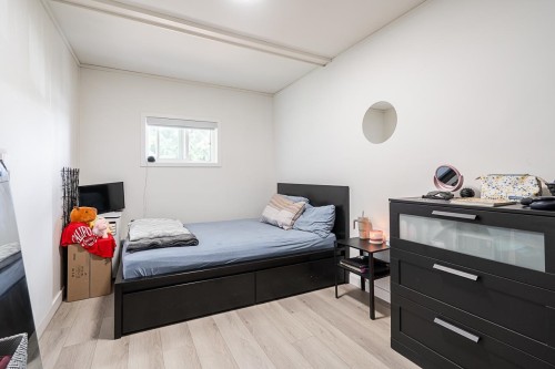 4871 Marine Drive, Burnaby, BC 