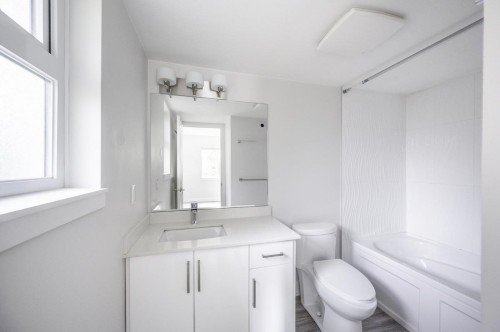 16-9780 General Currie Road, Richmond, BC 