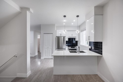 16-9780 General Currie Road, Richmond, BC 