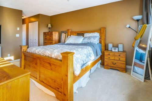 201-22722 Lougheed Highway, Maple Ridge, BC 