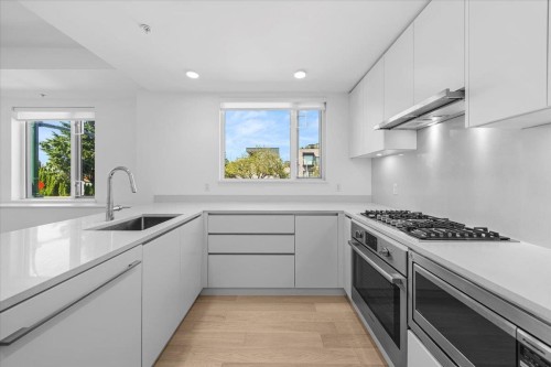 4110 Columbia Street, Vancouver, BC 