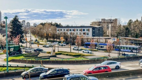 304-495 6Th Avenue W, Vancouver, BC 