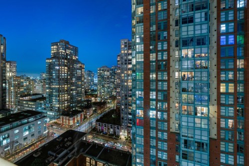 1805-928 Richards Street, Vancouver, BC 