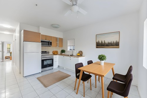 6586 Nanaimo Street, Vancouver, BC 