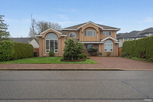 10320 Scotsdale Avenue, Richmond, BC 