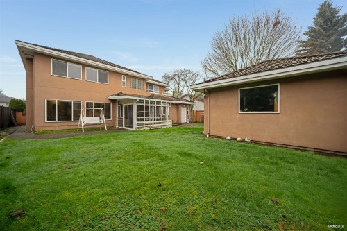 10320 Scotsdale Avenue, Richmond, BC 