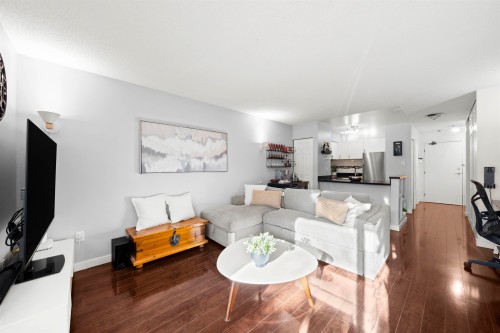 114-1545 E 2Nd Avenue, Vancouver, BC 