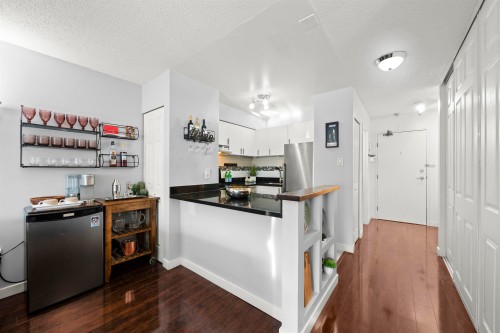 114-1545 E 2Nd Avenue, Vancouver, BC 