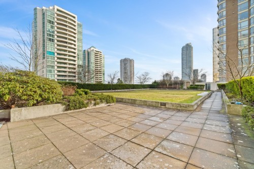 801-5848 Olive Avenue, Burnaby, BC 