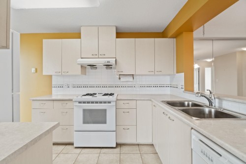 801-5848 Olive Avenue, Burnaby, BC 