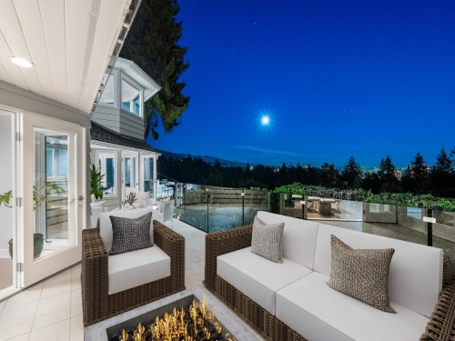 816 Anderson Crescent, West Vancouver, BC 