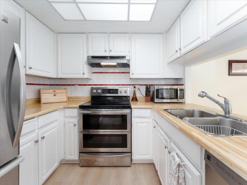 7338 Foxhound Mews, Vancouver, BC 