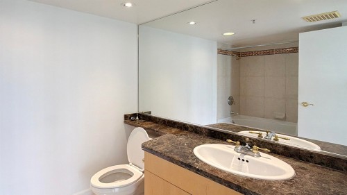 1705-1228 Marinaside Crescent, Vancouver, BC 