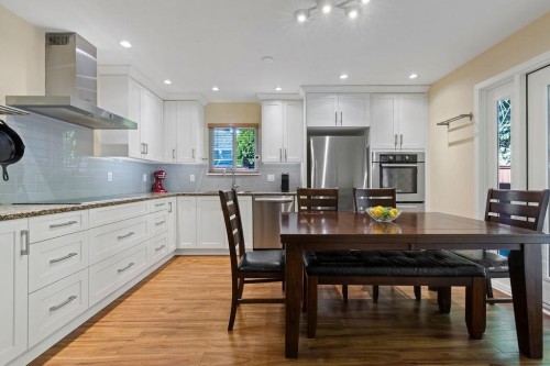 3380 Manning Crescent, North Vancouver, BC 