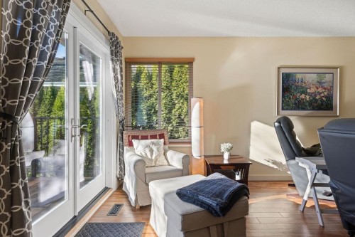 3380 Manning Crescent, North Vancouver, BC 