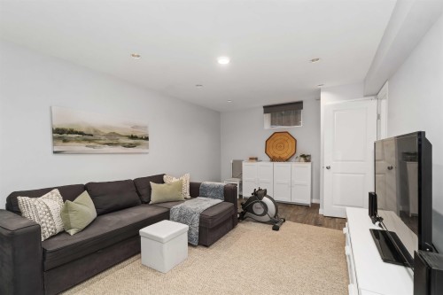 351 Dartmoor Drive, Coquitlam, BC 