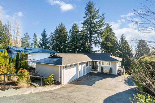 351 Dartmoor Drive, Coquitlam, BC 