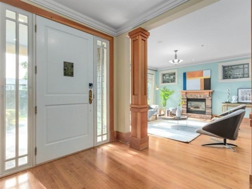 4035 27Th Avenue W, Vancouver, BC 