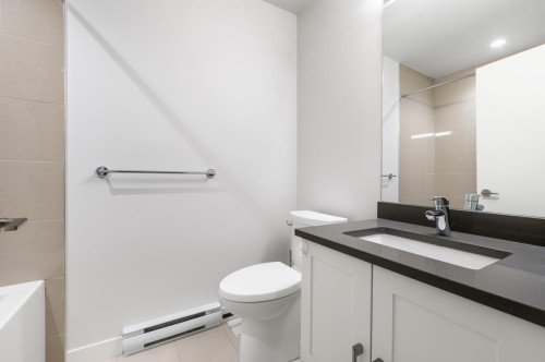 27-10233 River Drive, Richmond, BC 