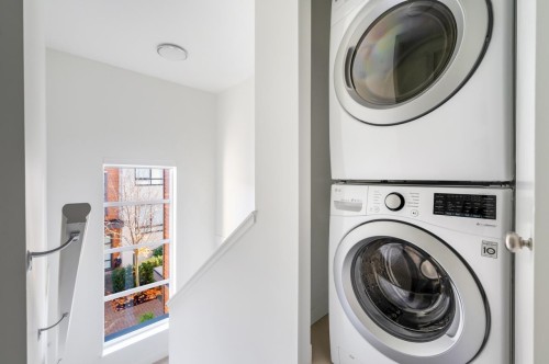 27-10233 River Drive, Richmond, BC 