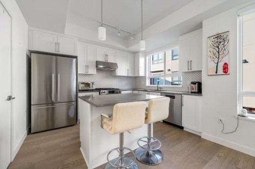 27-10233 River Drive, Richmond, BC 