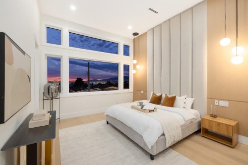 131 Grosvenor Avenue, Burnaby, BC 