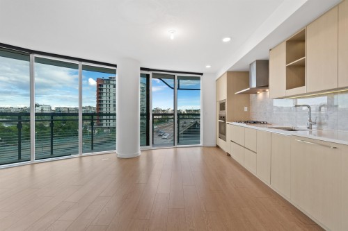 684-87 Nelson Street, Vancouver, BC 