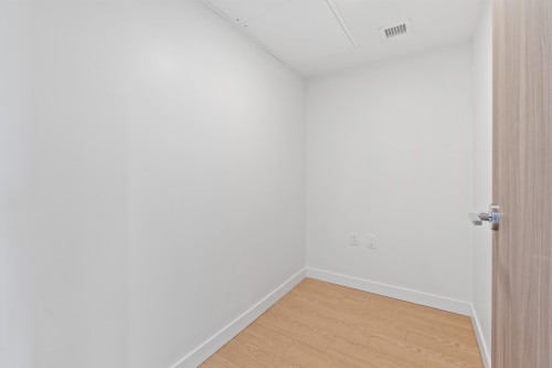 684-87 Nelson Street, Vancouver, BC 