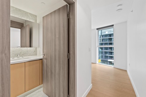 684-87 Nelson Street, Vancouver, BC 