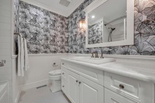 295 Gamma Avenue N, Burnaby, BC 